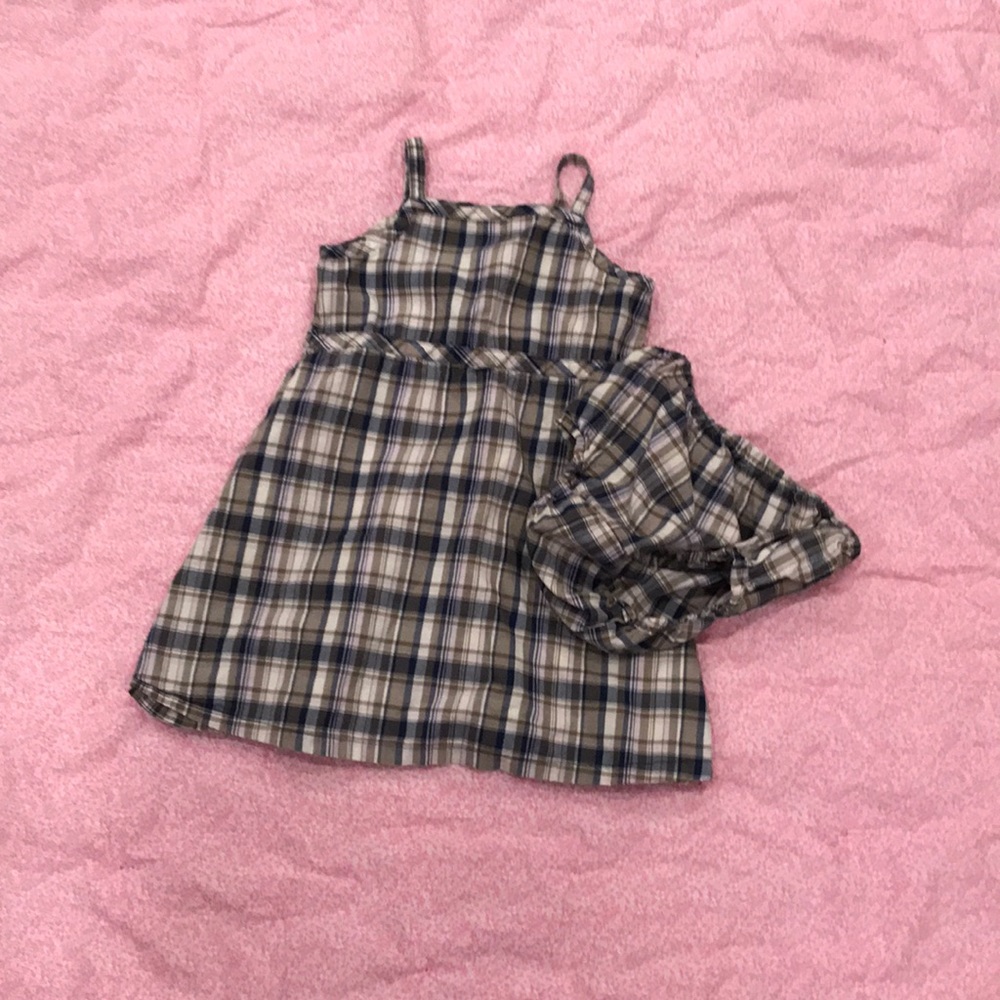 2T dress with matching bloomers